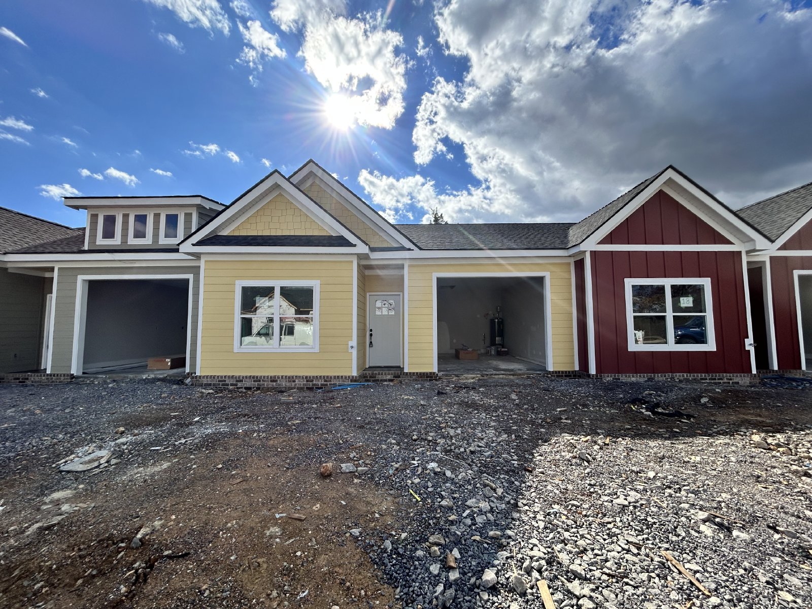 *BRAND NEW* 2 Beds, 2 Baths, 1 Car Garage property image