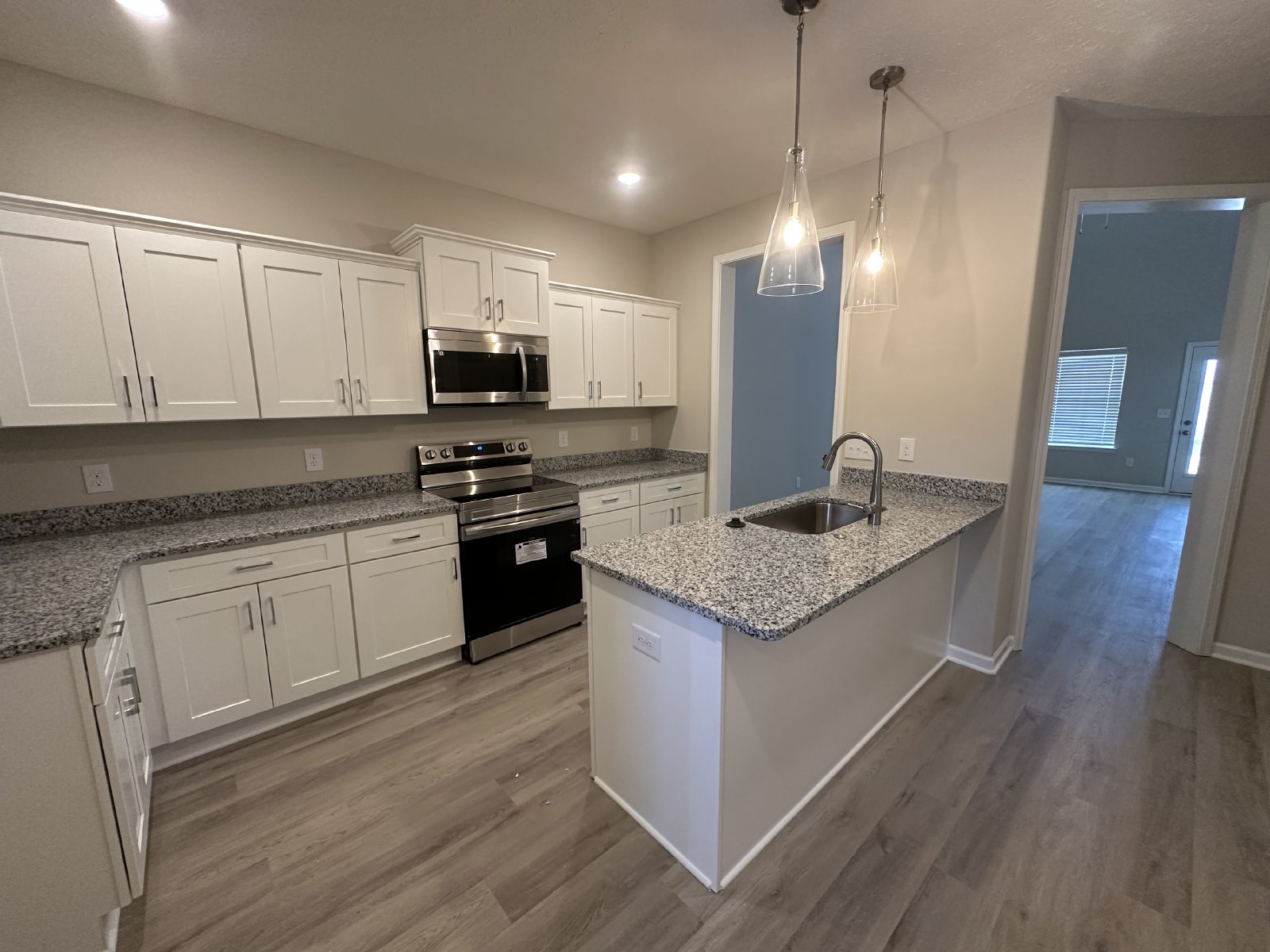 BRAND NEW 4 Bed 3.5 Bath Townhome Near The Heart Of Shelbyville property image