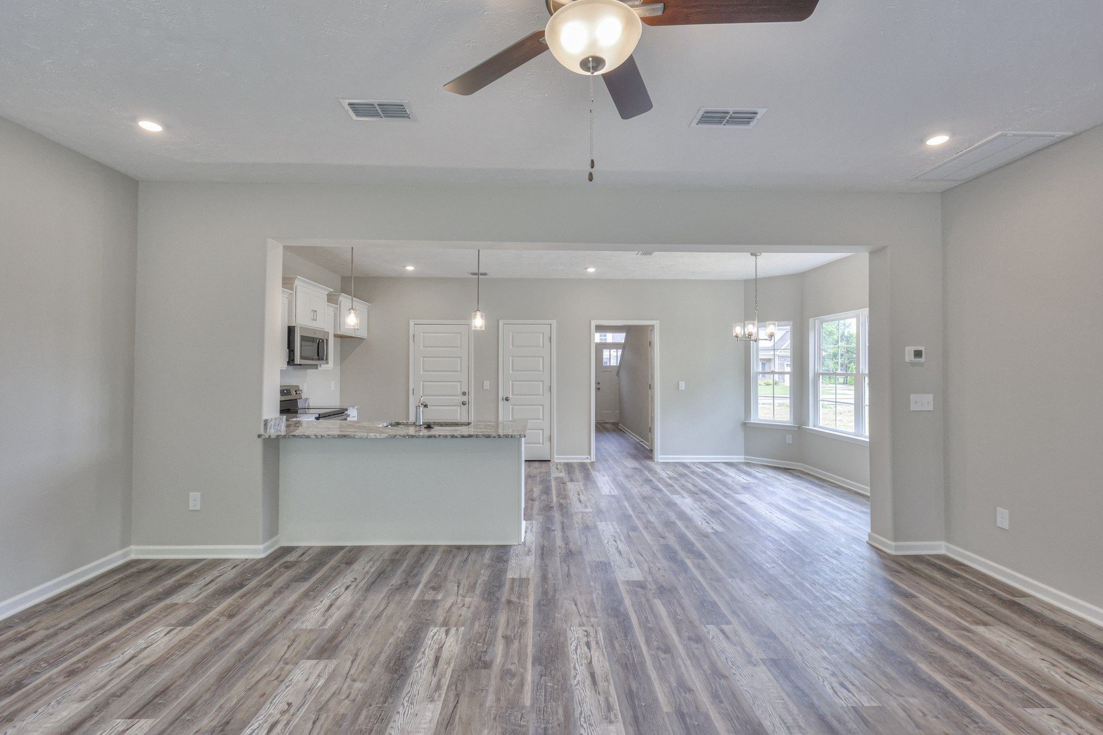 Beautiful NEW 3 Bed 2.5 Bath Townhome in Manchester! property image