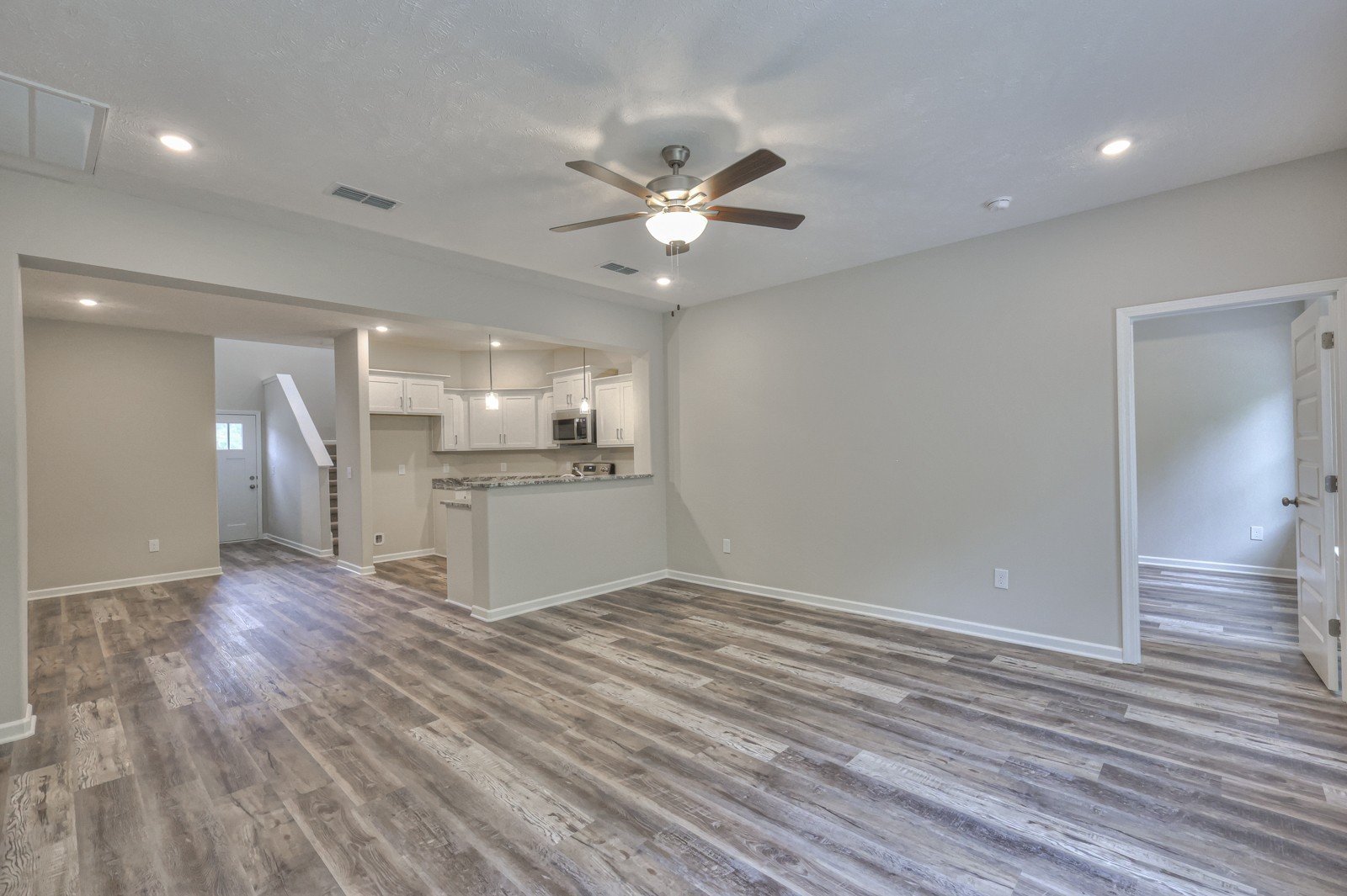 Beautiful NEW 3 Bed 2.5 Bath Townhome in Manchester! property image