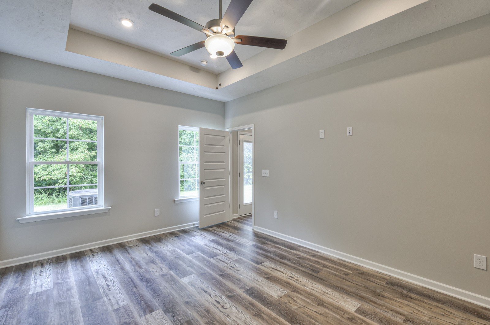Beautiful NEW 3 Bed 2.5 Bath Townhome in Manchester! property image