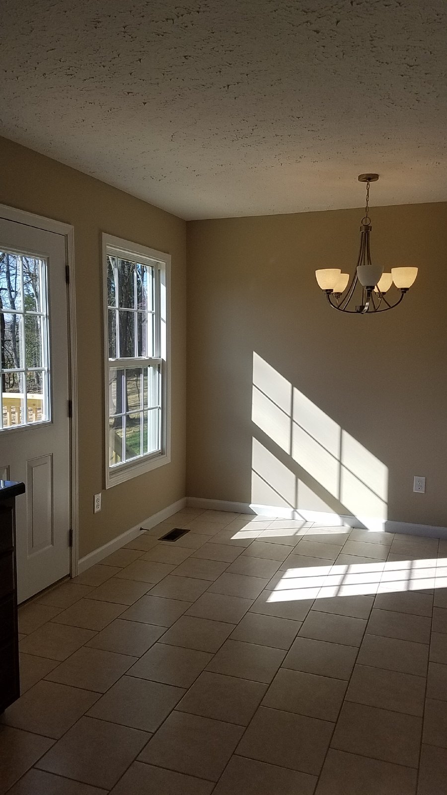 Beautiful 3 Bedroom 2 Bath Home in Manchester property image