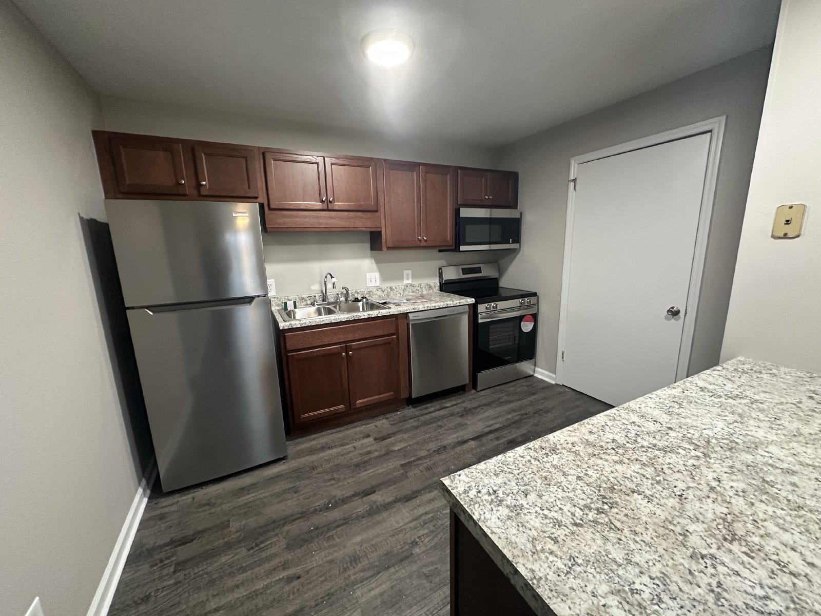 Newly Updated 1 Bed 1 Bath Apartment Minutes from MTSU property image