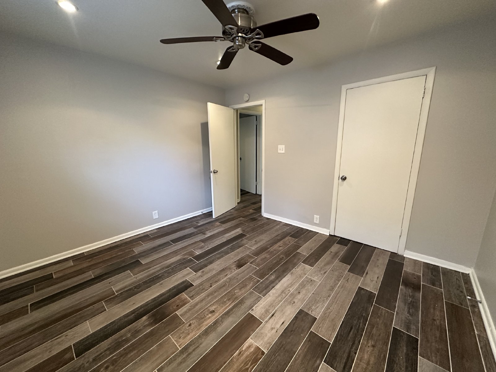 Charming 2 Bed 1 Bath Apartment near Music Row property image