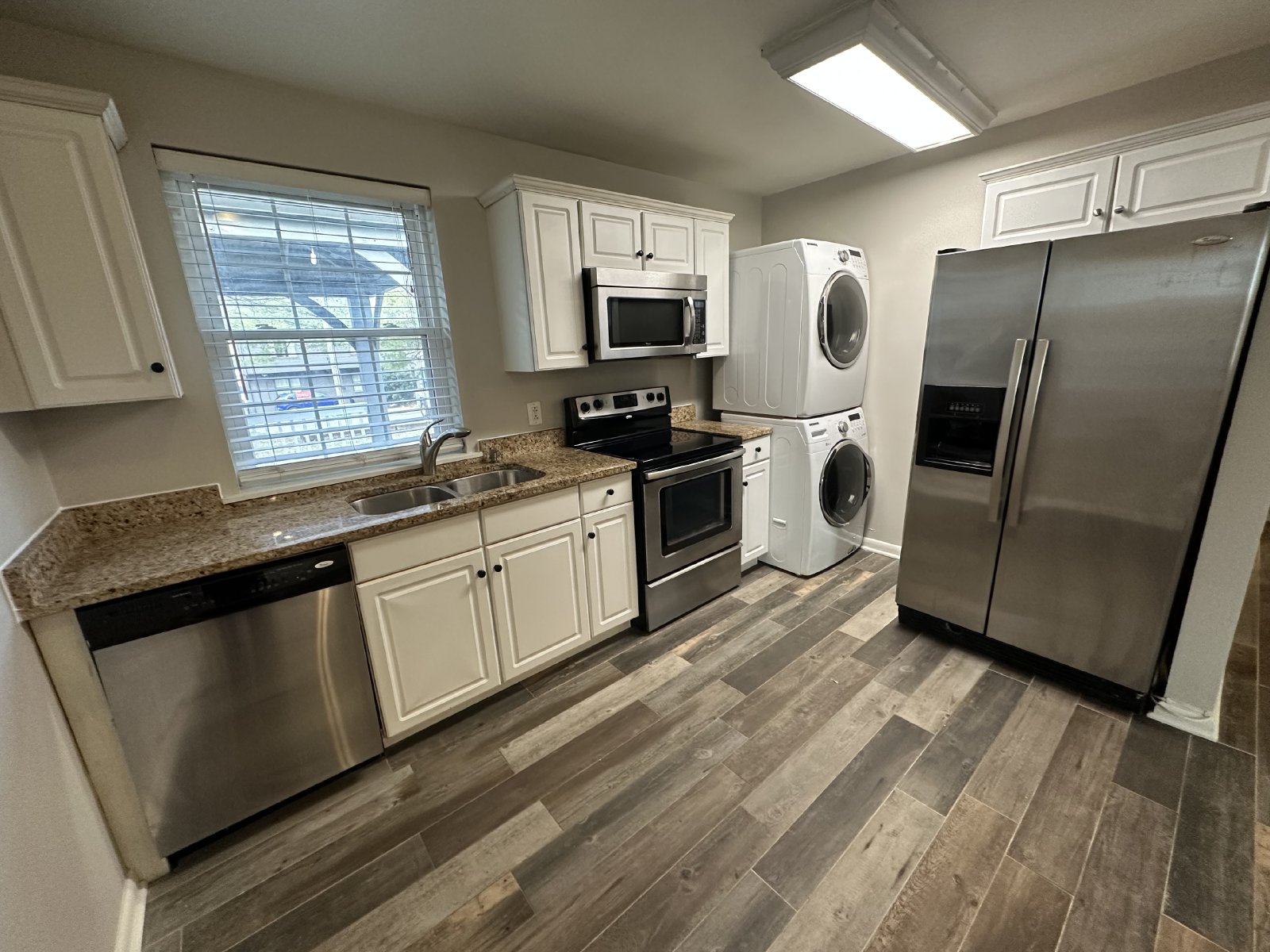 Charming 2 Bed 1 Bath Apartment near Music Row property image