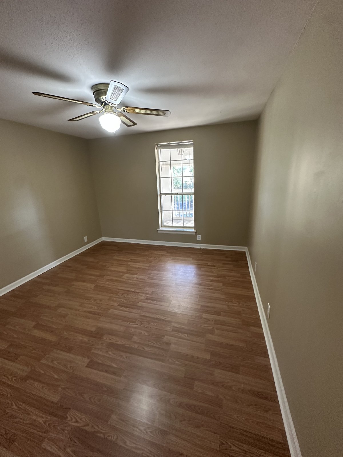 Cute 2 Bed 2 Bath Condo Near MTSU property image