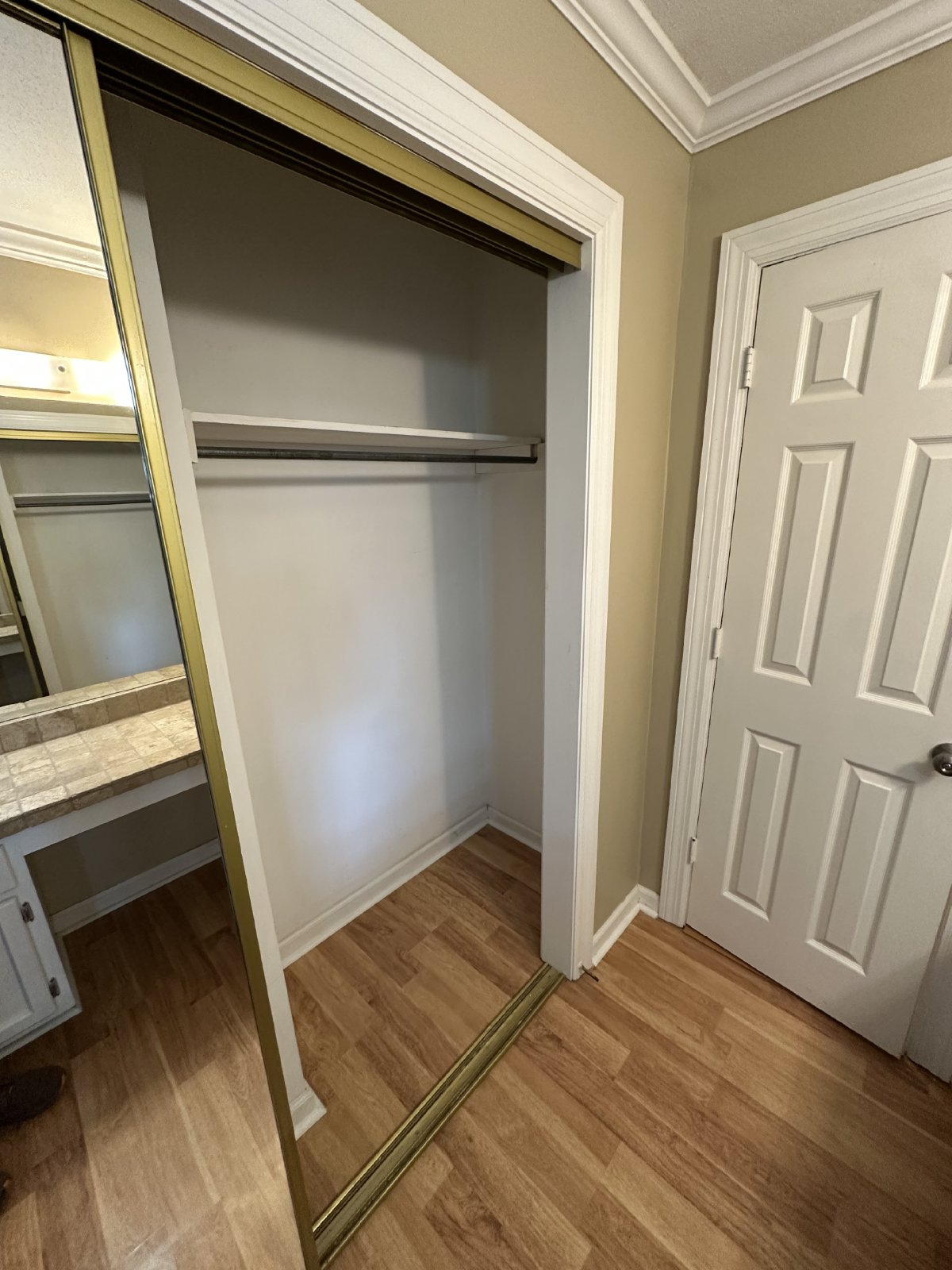 Cute 2 Bed 2 Bath Condo Near MTSU property image