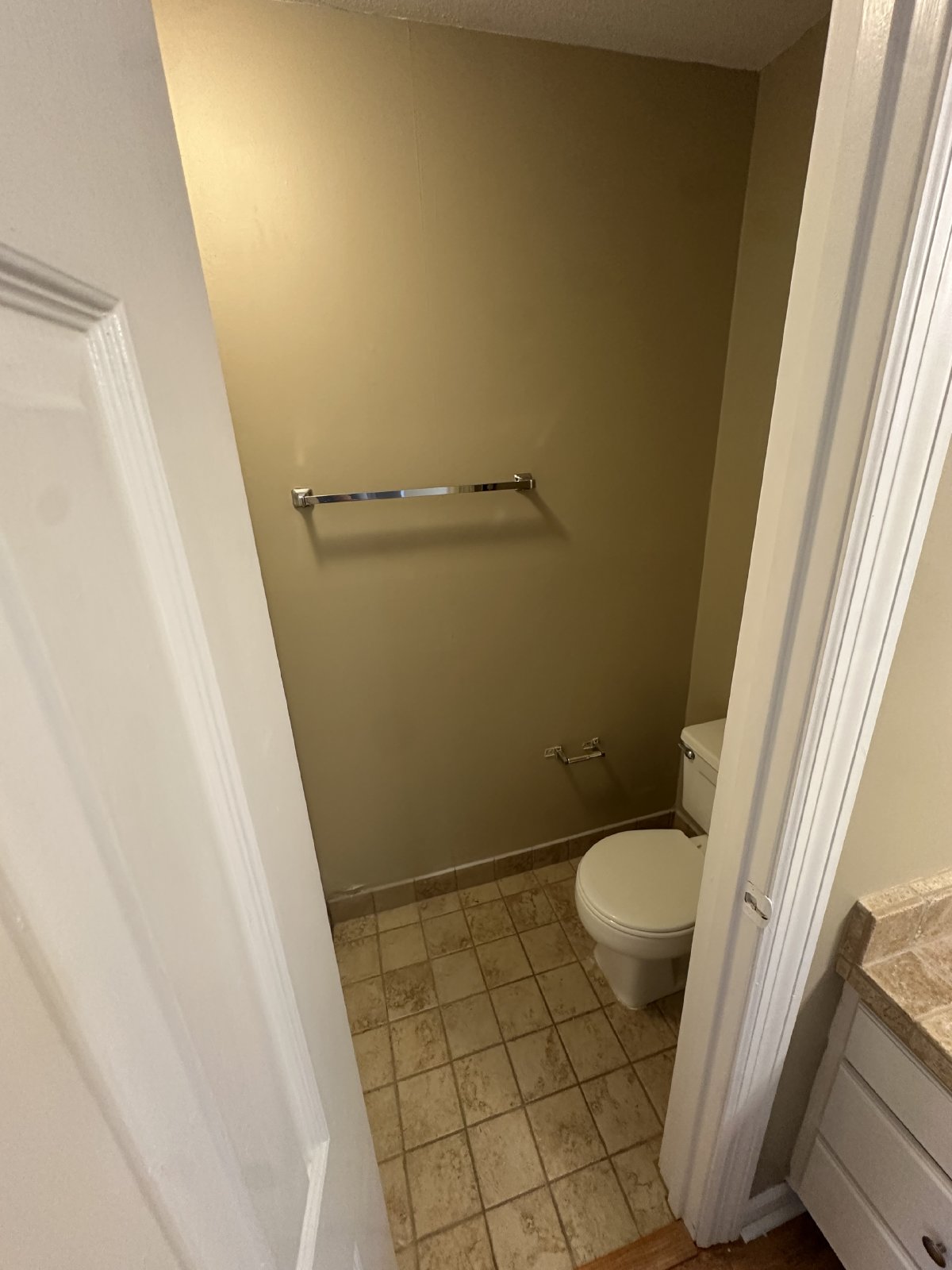 Cute 2 Bed 2 Bath Condo Near MTSU property image