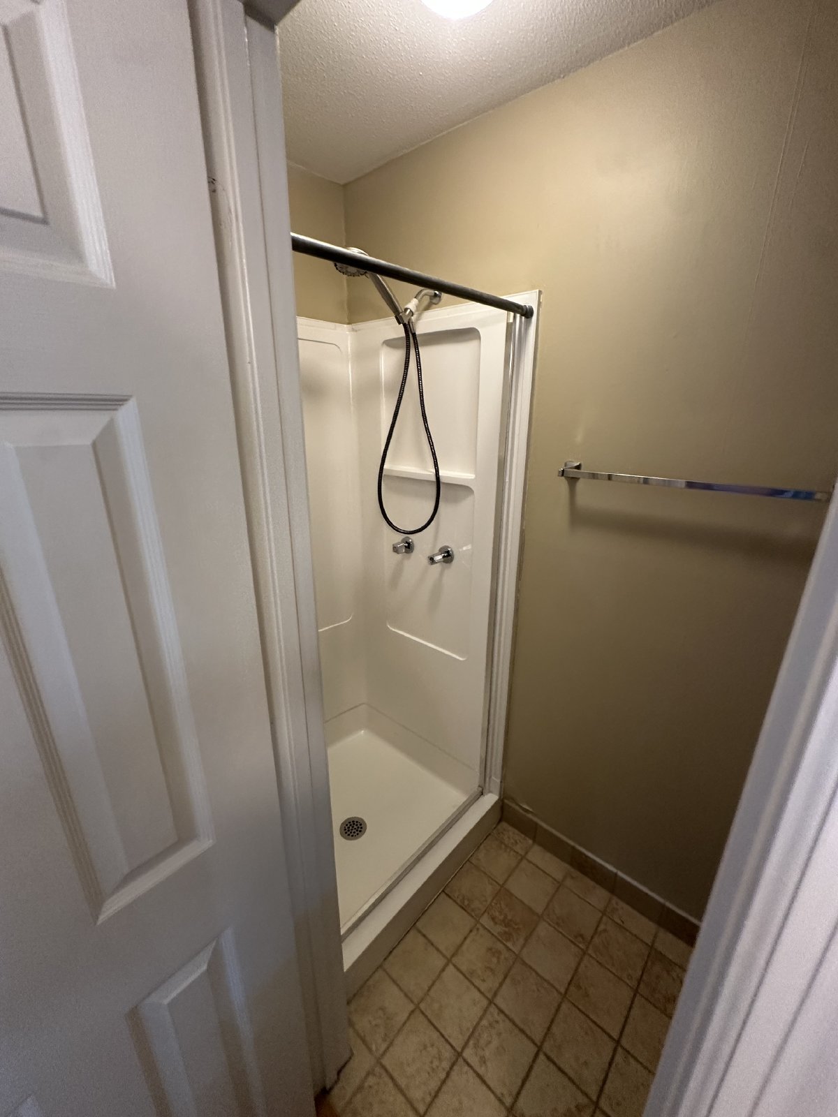 Cute 2 Bed 2 Bath Condo Near MTSU property image