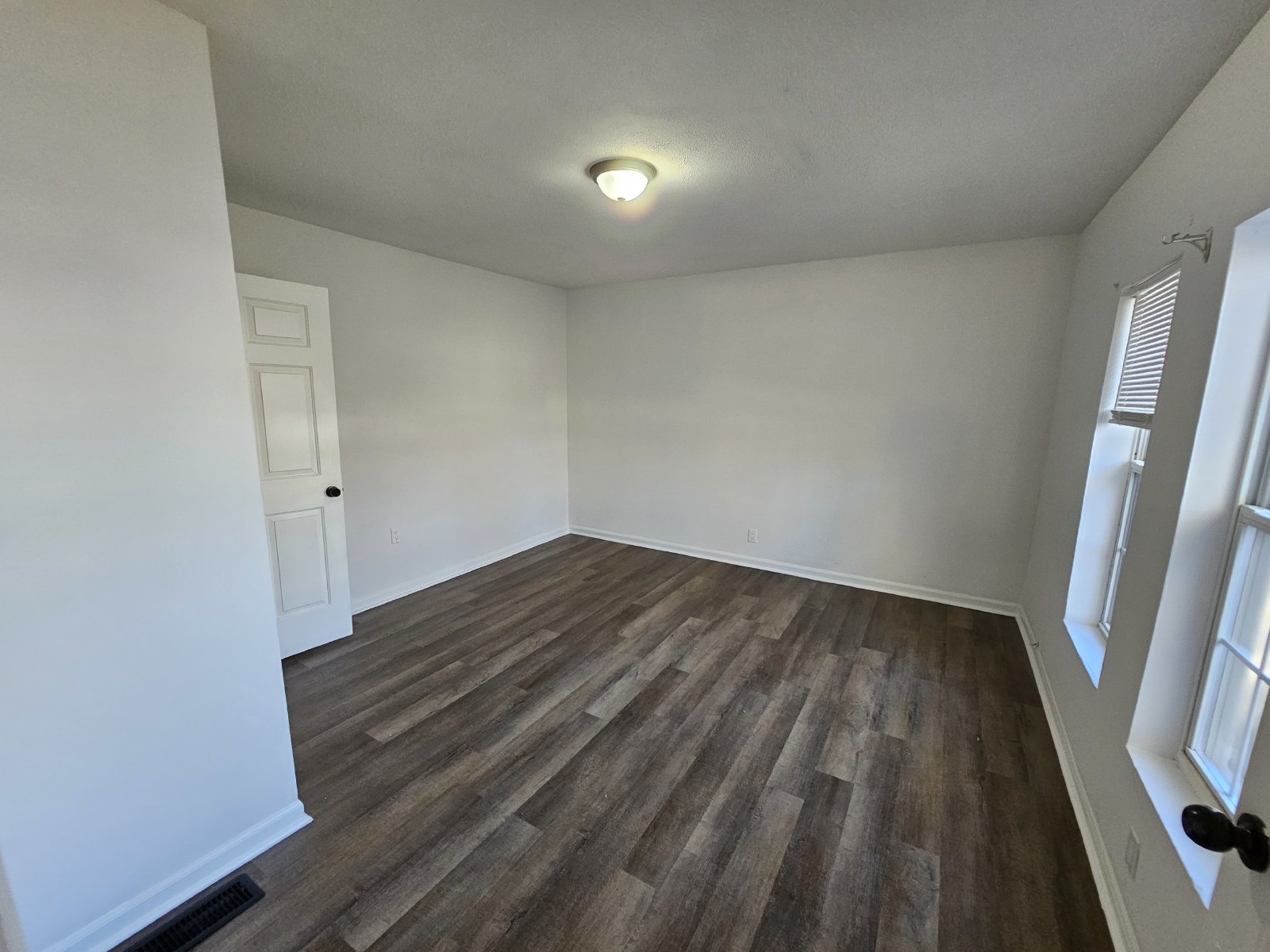Cozy Duplex in Central Tullahoma property image