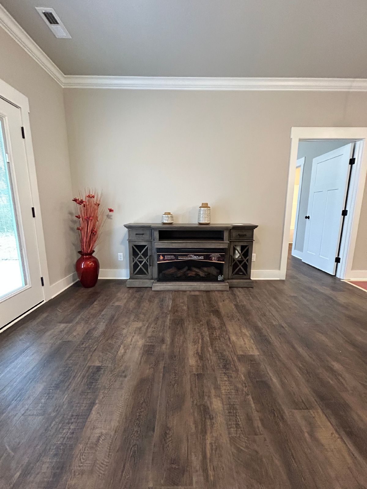 *BRAND NEW Charming 2 Beds, 2 Baths, 1 Car Garage property image