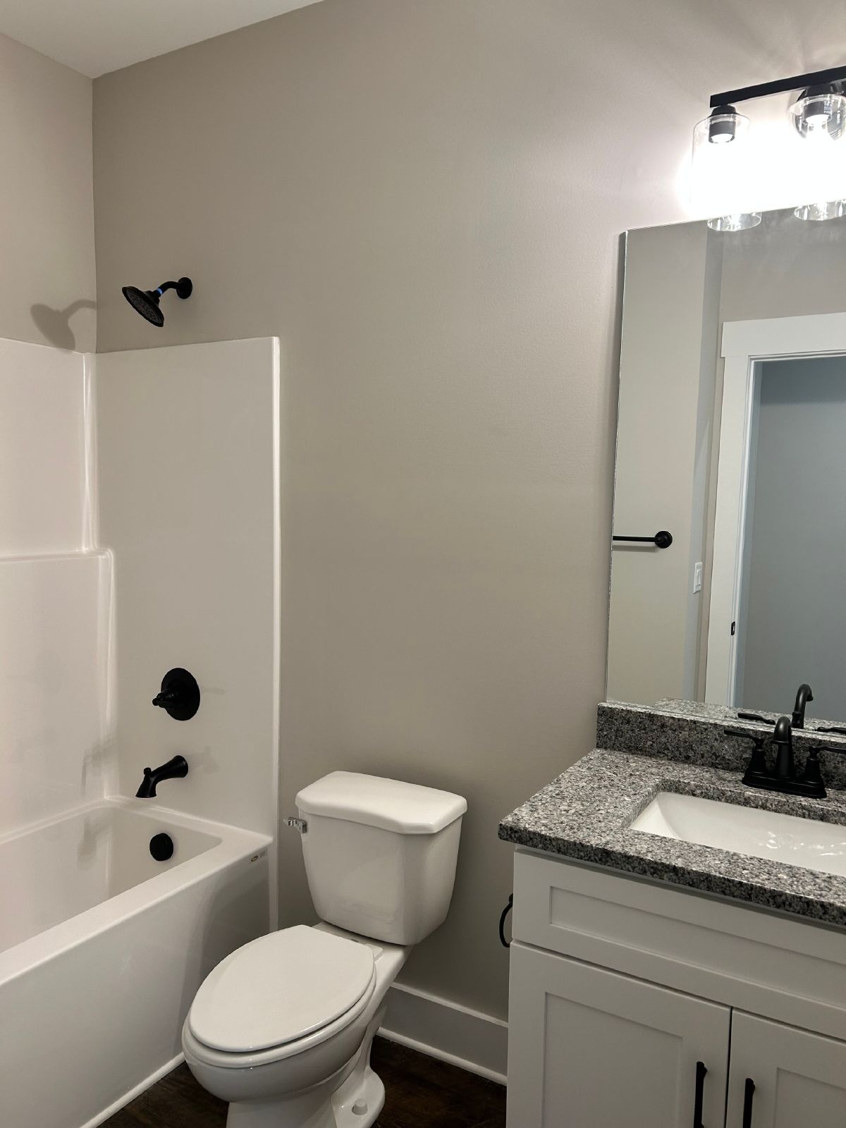 *BRAND NEW Charming 2 Beds, 2 Baths, 1 Car Garage property image