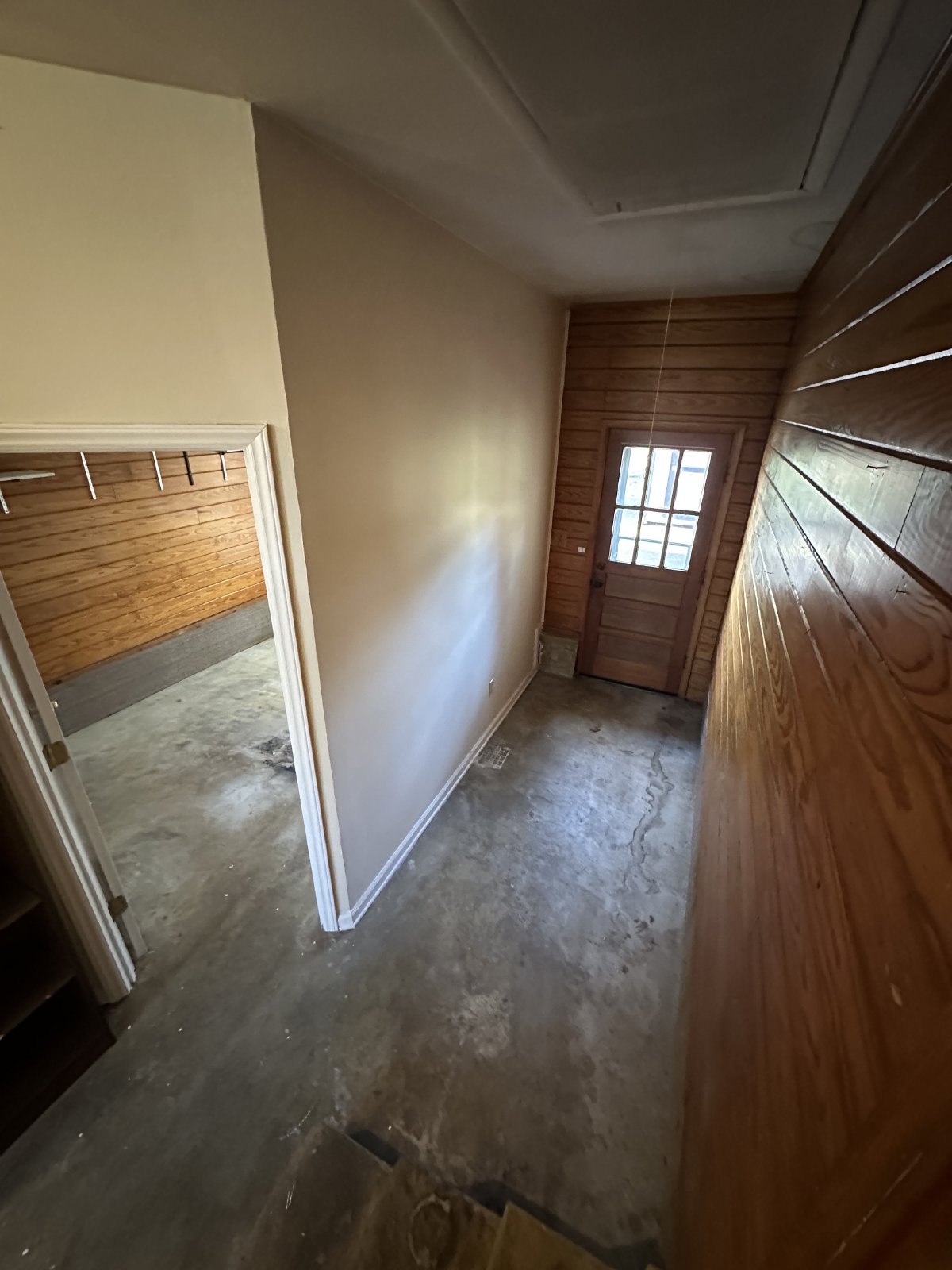 4 BR, 2 BA, Fenced In Backyard with Storage Shed, Bonus Room, in Charming Neighborhood! property image