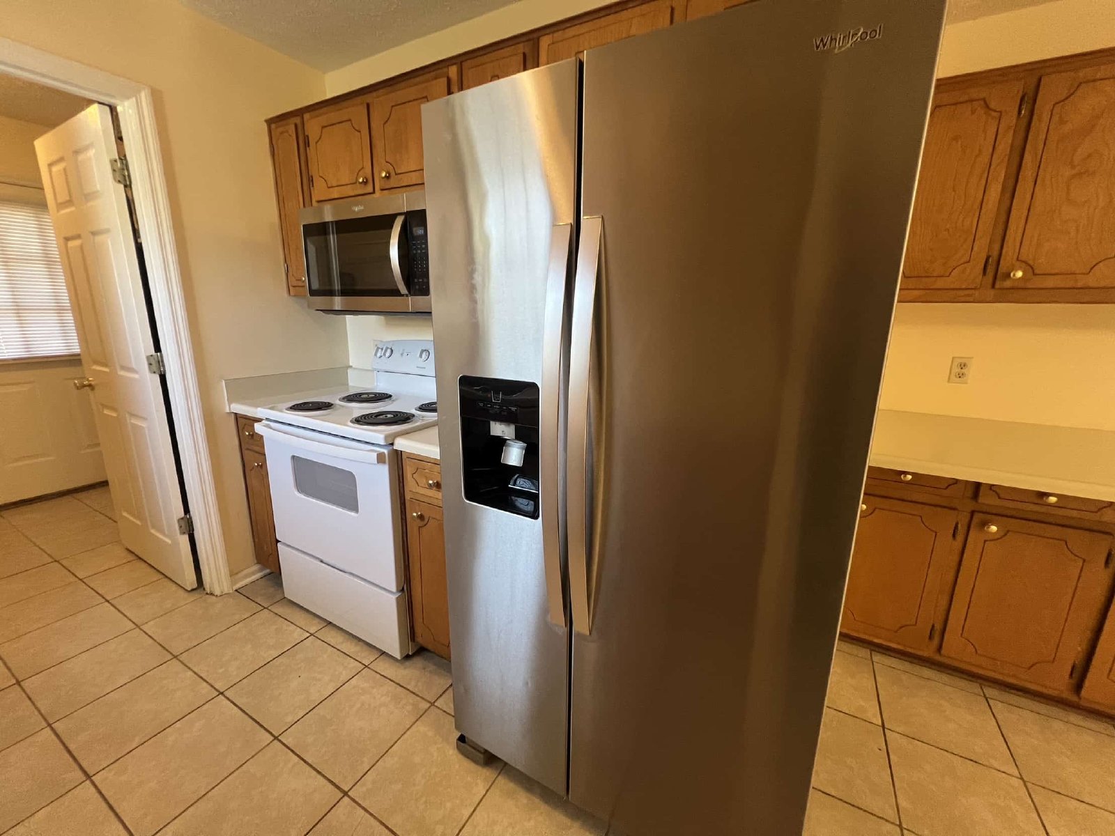 Privacy Fence! 3 Bed, 2 Bath, 20' Storage Building property image