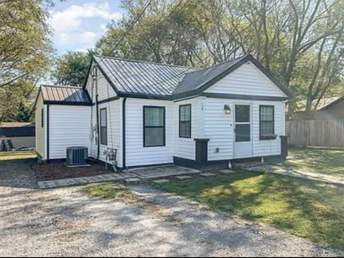 Adorable Cottage Style Home for Rent property image