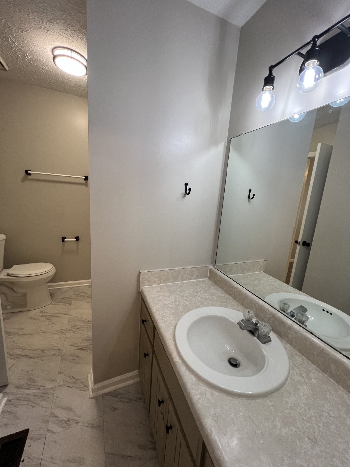 *End Unit* 2BR 1.5BA Townhome in Smyrna property image
