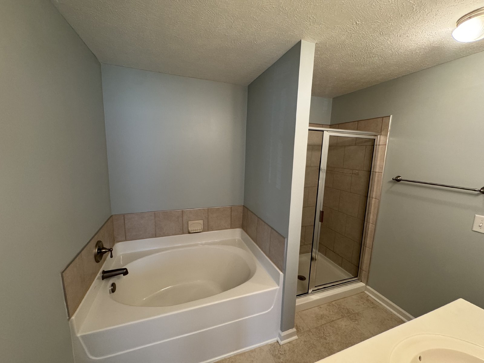 Spacious 3-Bedroom Townhouse in a Prime Hermitage/Old Hickory Location! property image