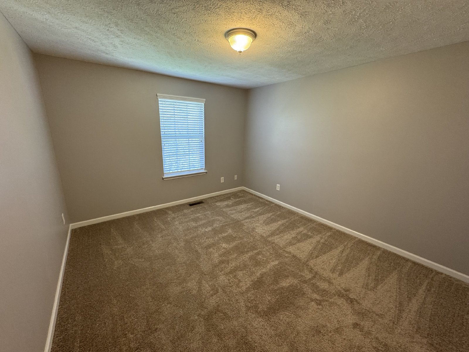 Spacious 3-Bedroom Townhouse in a Prime Hermitage/Old Hickory Location! property image