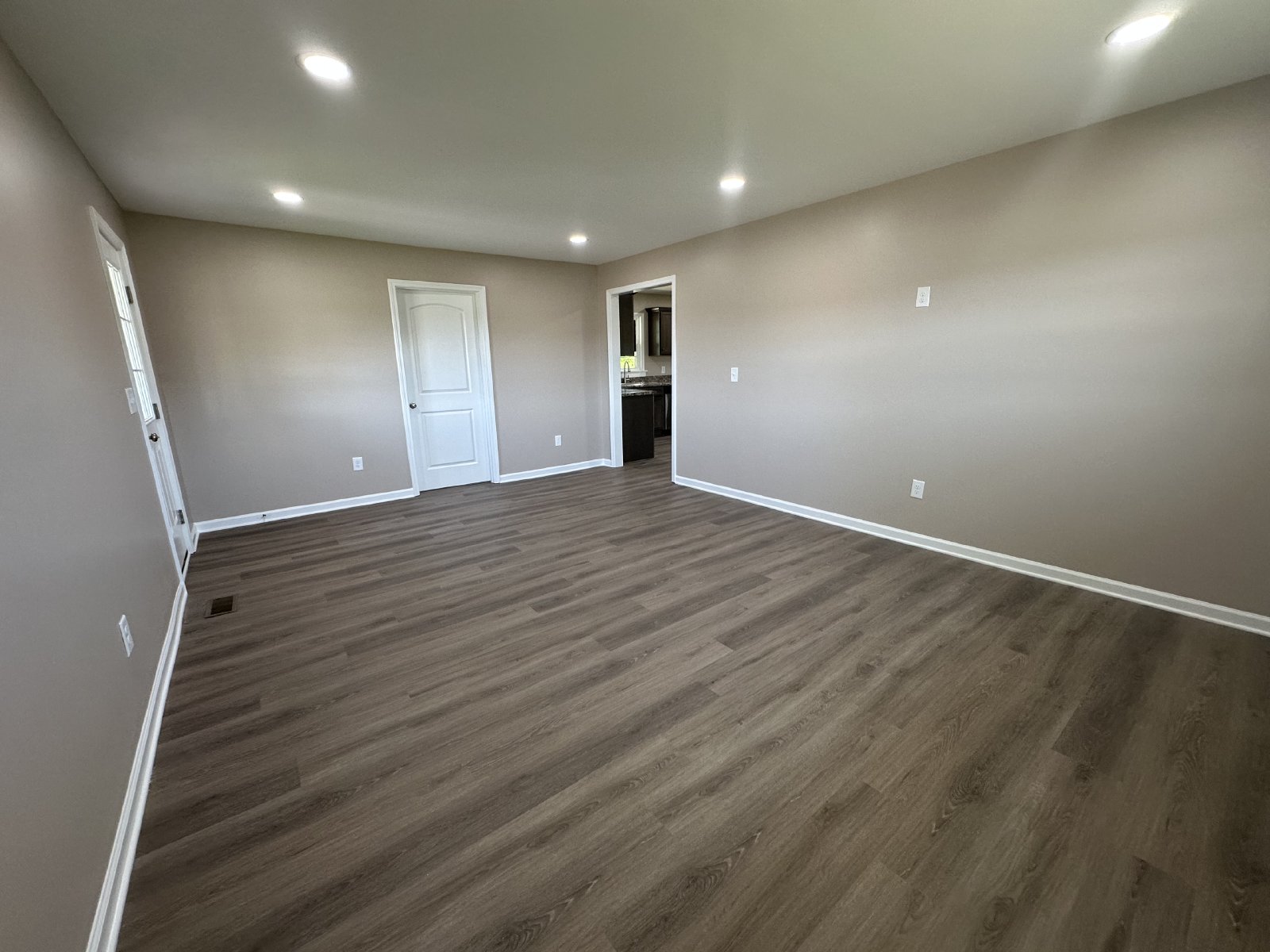 Newly Renovated Home in Shelbyville - 30 minutes from Murfreesboro property image