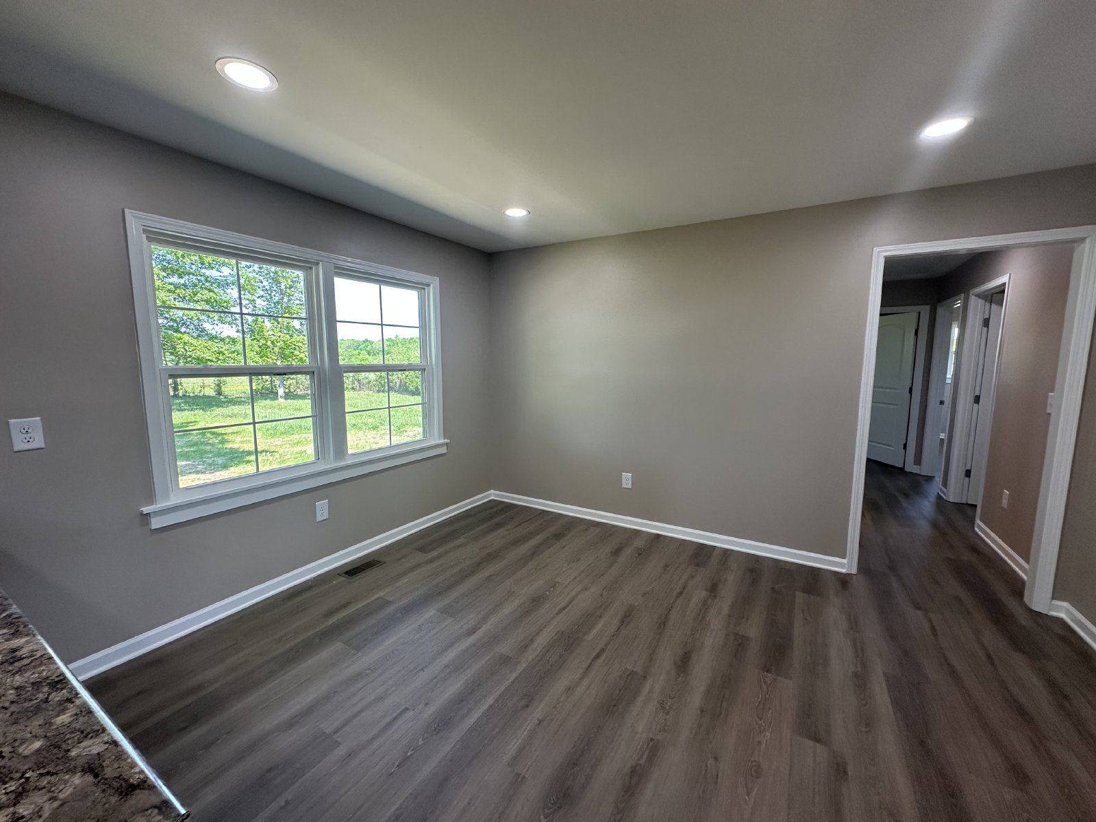 Newly Renovated Home in Shelbyville - 30 minutes from Murfreesboro property image