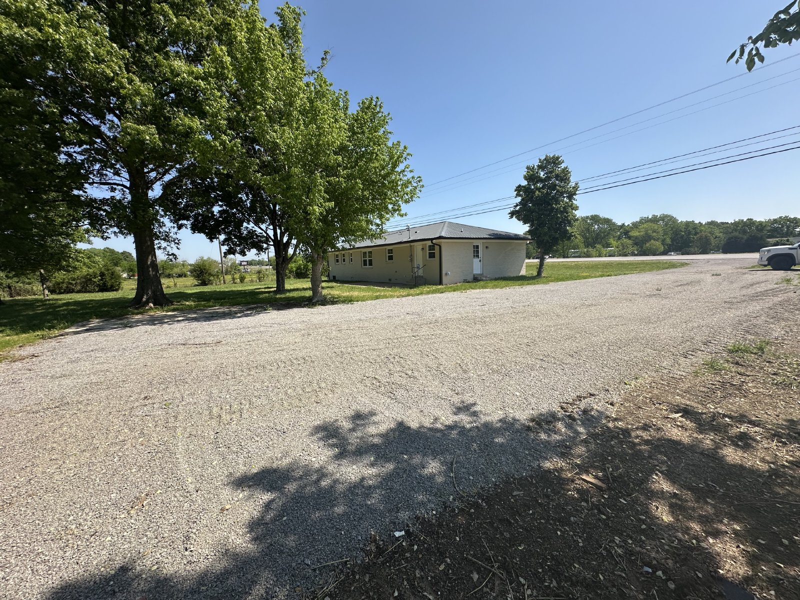 Newly Renovated Home in Shelbyville - 30 minutes from Murfreesboro property image