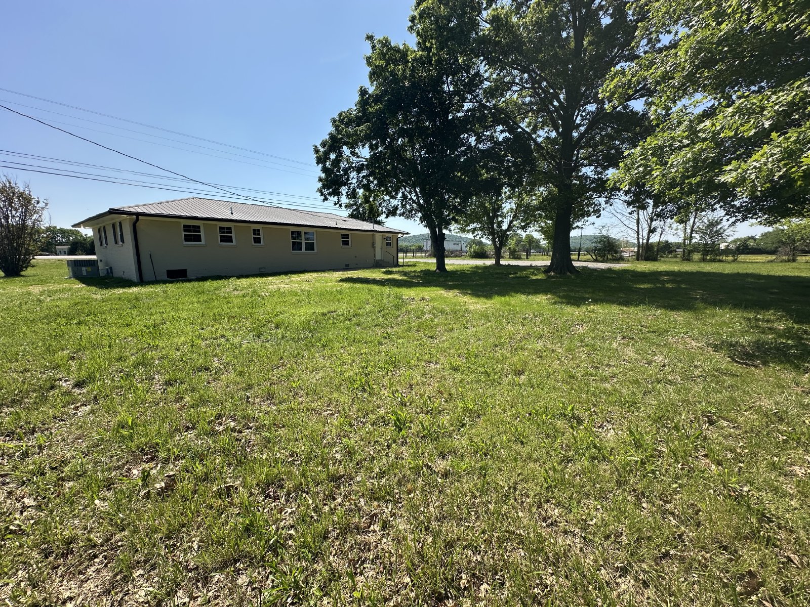 Newly Renovated Home in Shelbyville - 30 minutes from Murfreesboro property image