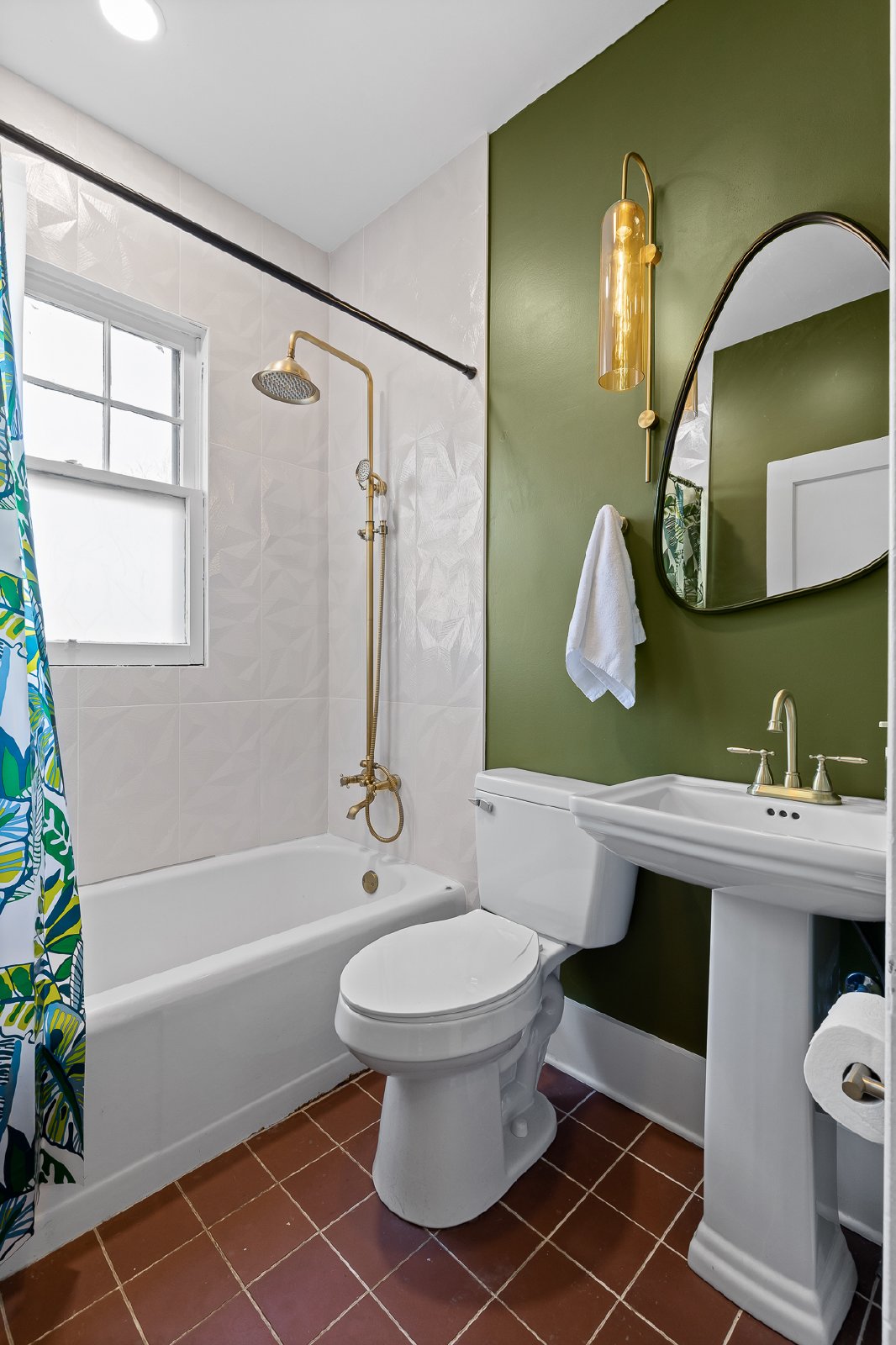 3 Beds | 2 Baths | Fenced Backyard + Beautiful Updates in Highland Park! property image