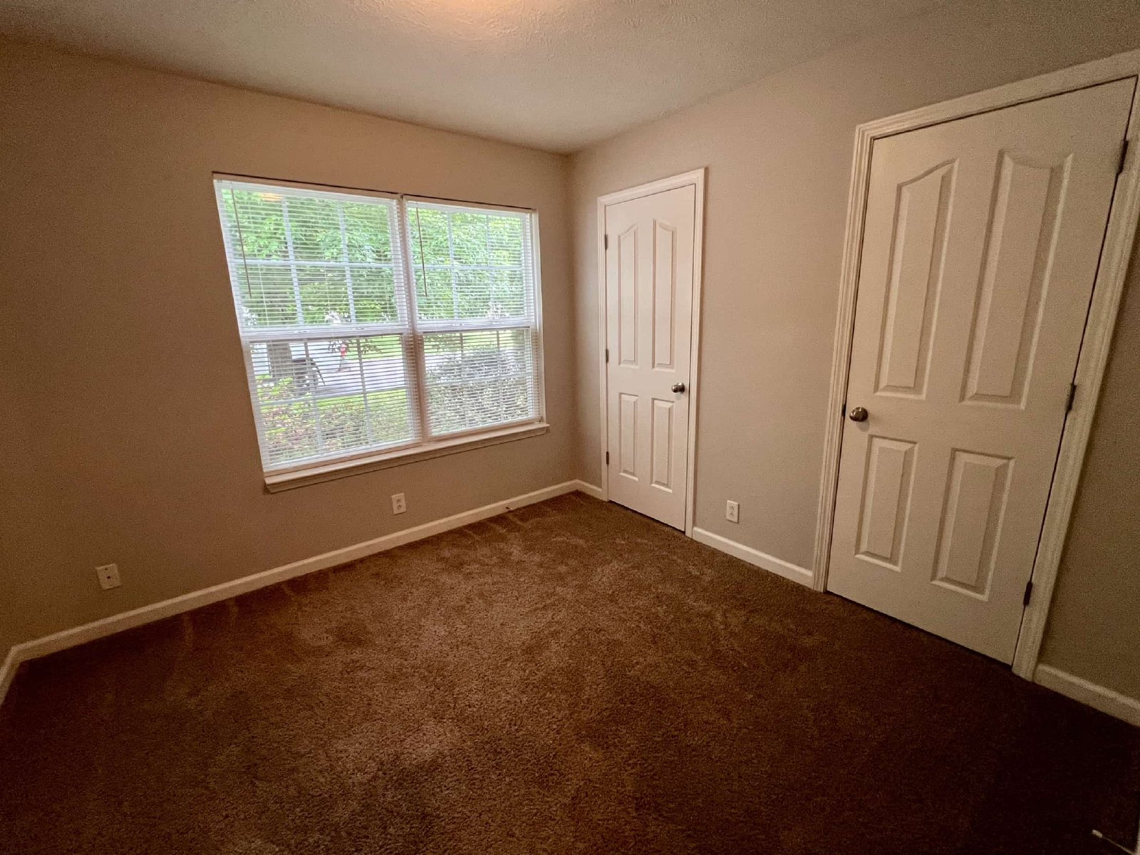3x2 West Murfreesboro*One Level*Deck*Ready for move in! property image