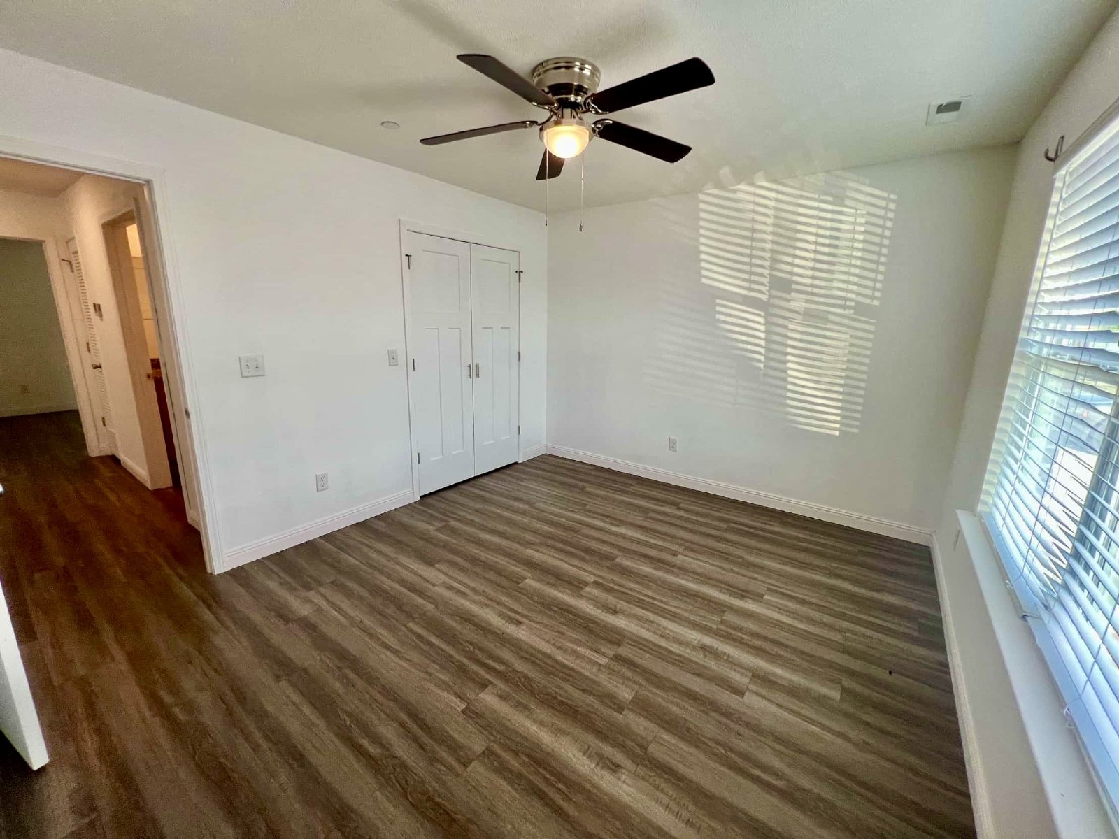 2 Bed, 1 Bath Luxury Townhomes in Woodbury! property image