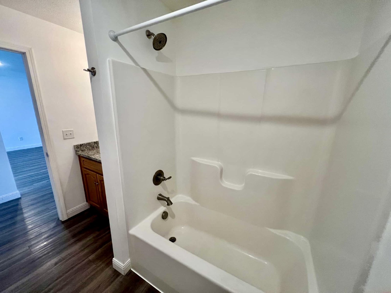 2 Bed, 1 Bath Luxury Townhomes in Woodbury! property image