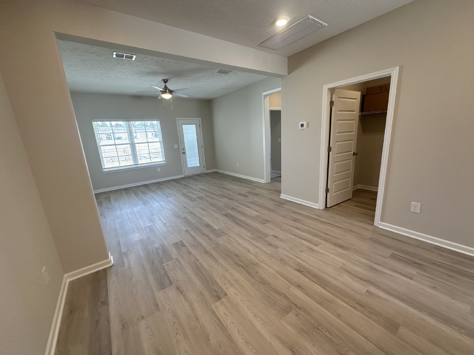 4 Bed 3 Bath Townhome Near The Heart Of Shelbyville! property image