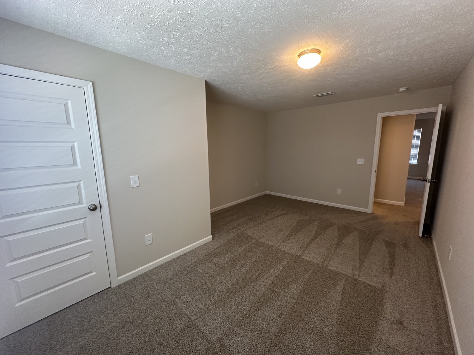 4 Bed 3 Bath Townhome Near The Heart Of Shelbyville! property image