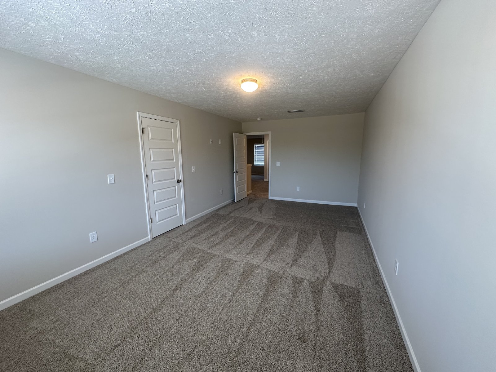 4 Bed 3 Bath Townhome Near The Heart Of Shelbyville! property image