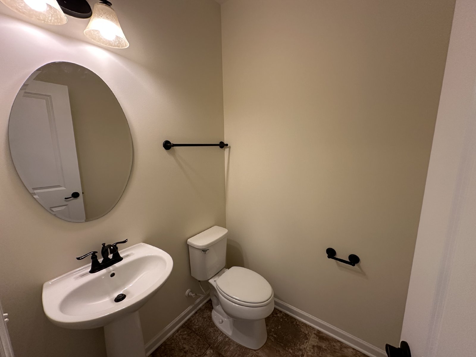 Charming 3BR 2.5BA Home Within Walking Distance To Wilco. Rec Center property image