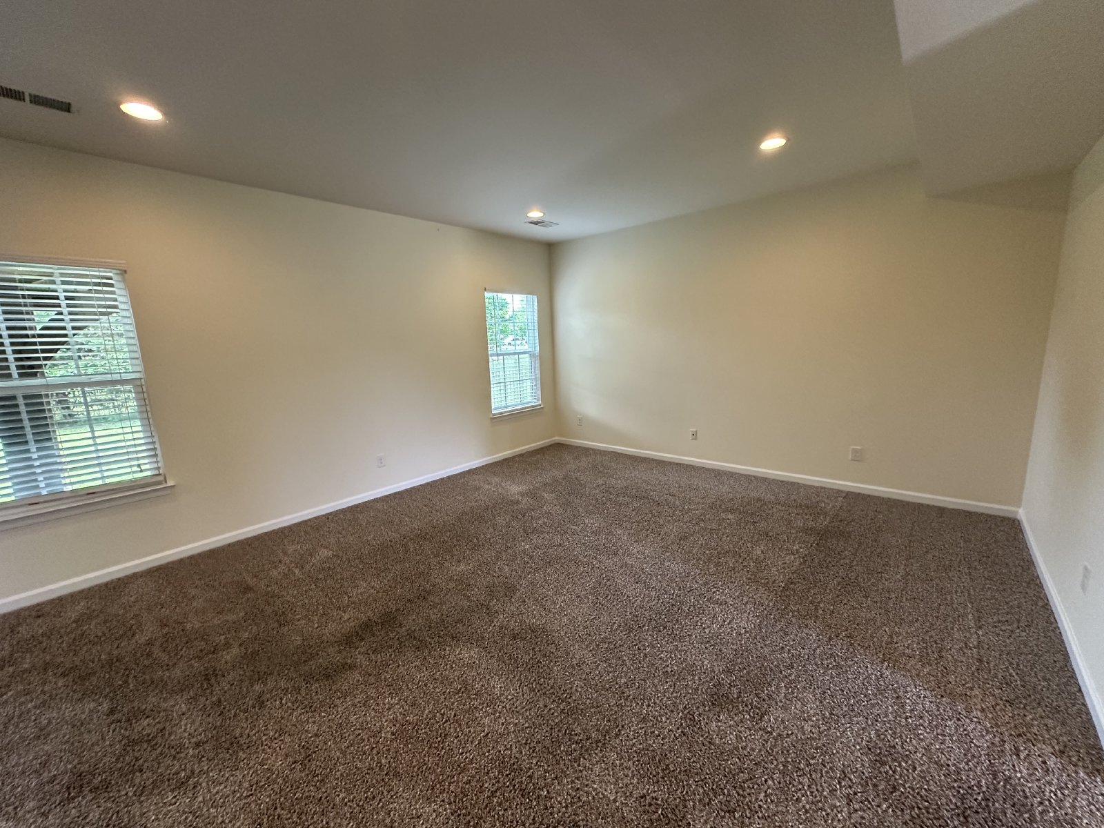 Charming 3BR 2.5BA Home Within Walking Distance To Wilco. Rec Center property image
