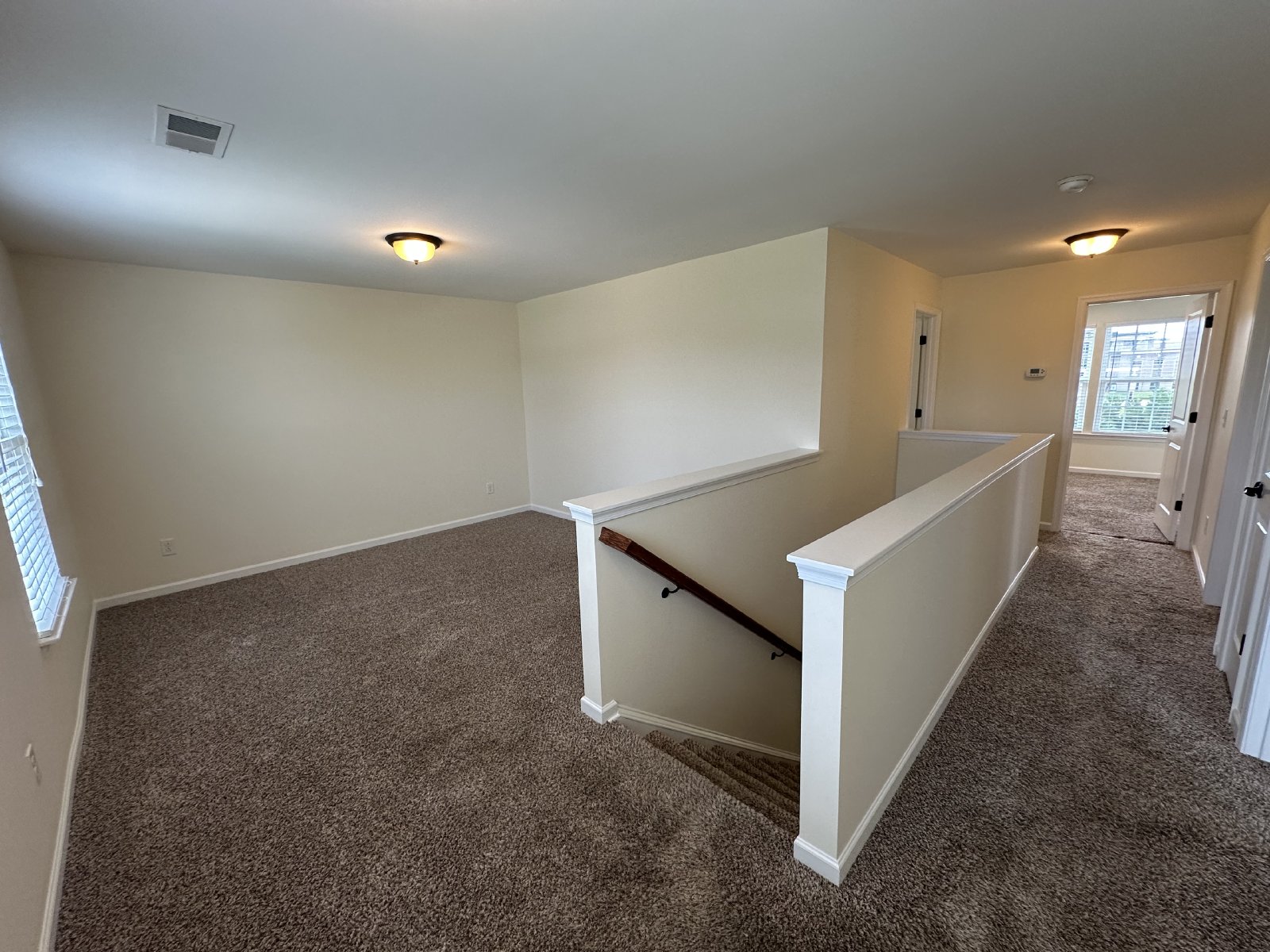 Charming 3BR 2.5BA Home Within Walking Distance To Wilco. Rec Center property image