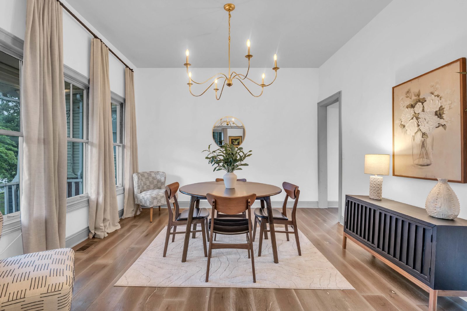 Charming 1920s Gem in the Heart of St. Elmo – 3 Beds, 2 Baths, Fenced Backyard & Oversized Driveway property image