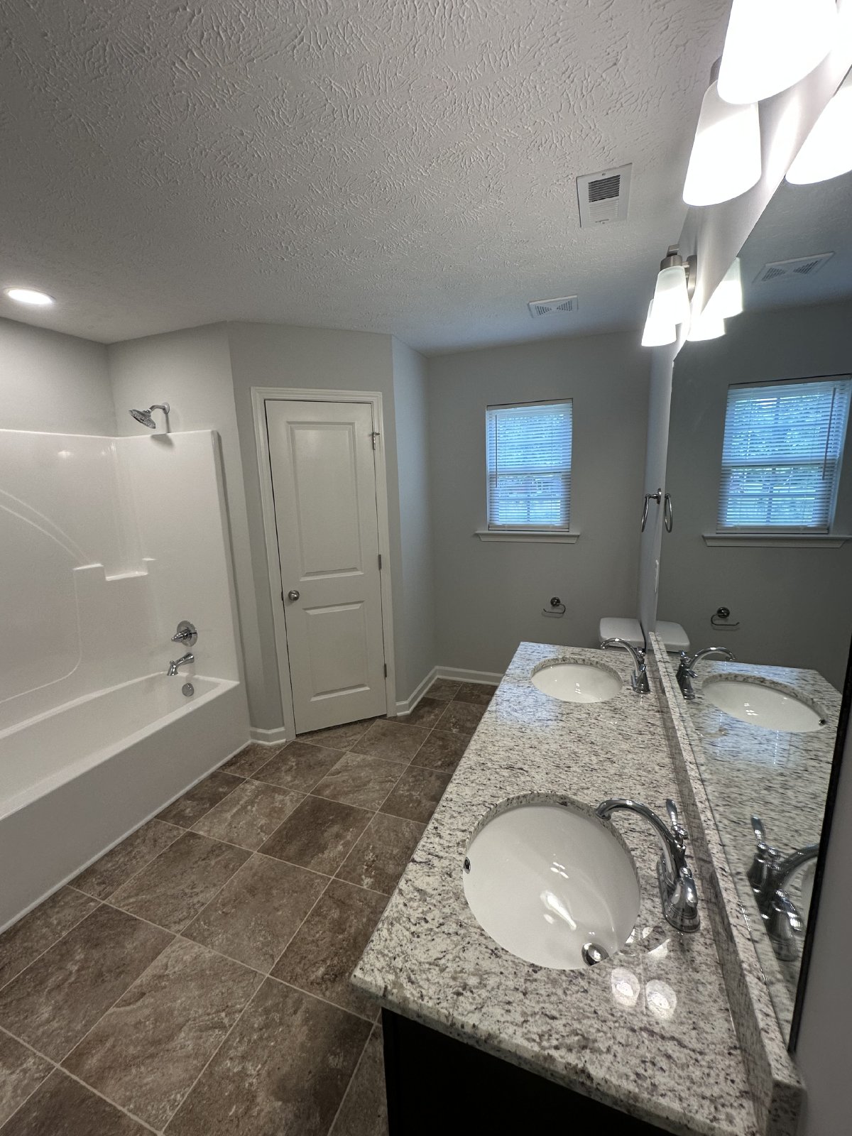 Beautiful Home in Manchester! property image