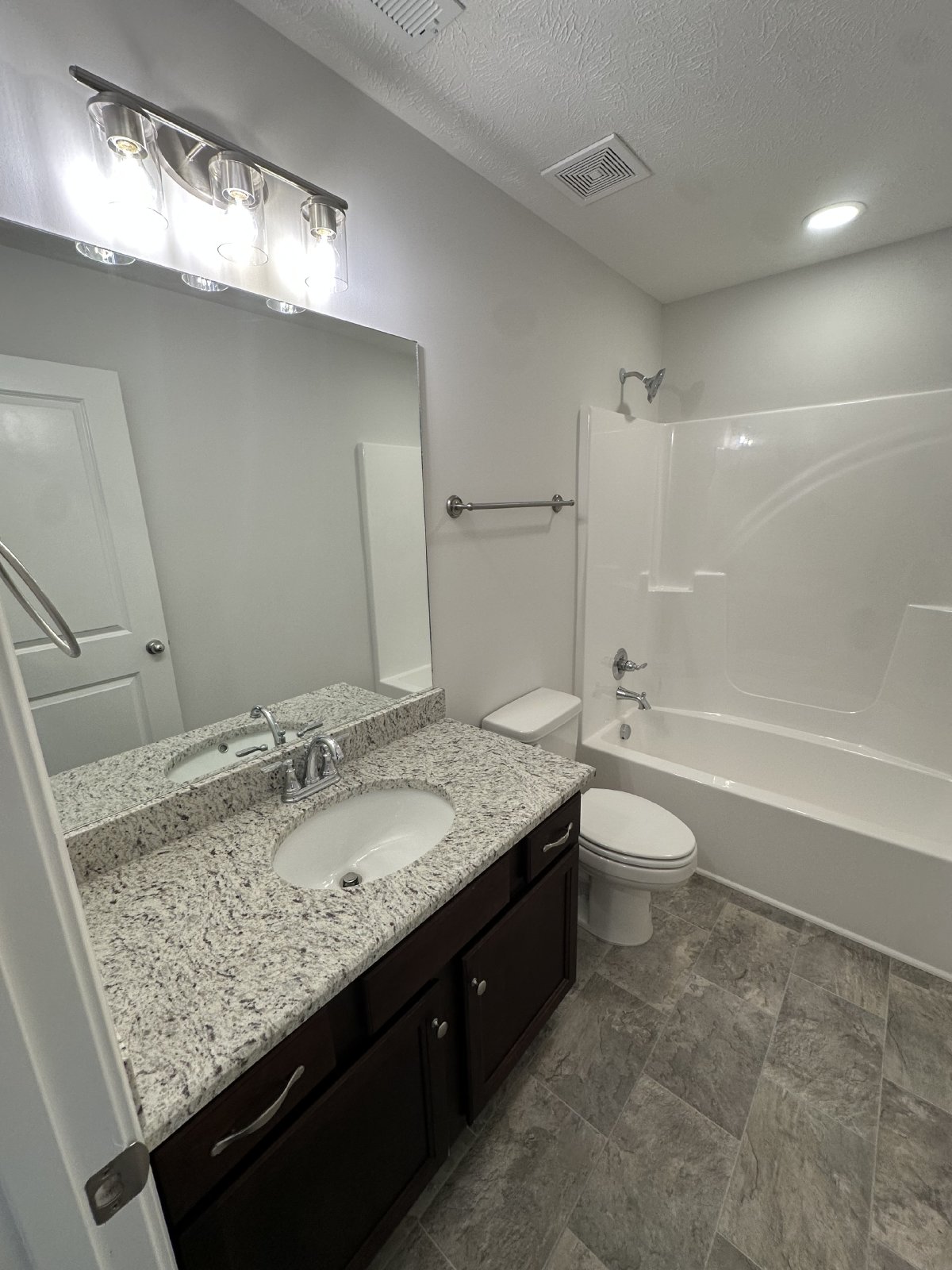 Brand New 3Bed 2Bath Manchester Home property image