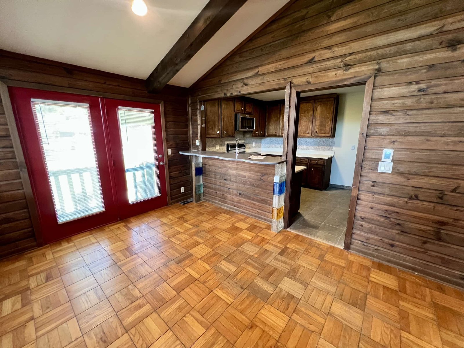Cabin Style Home on Equestrian Farm *Private Pool* property image