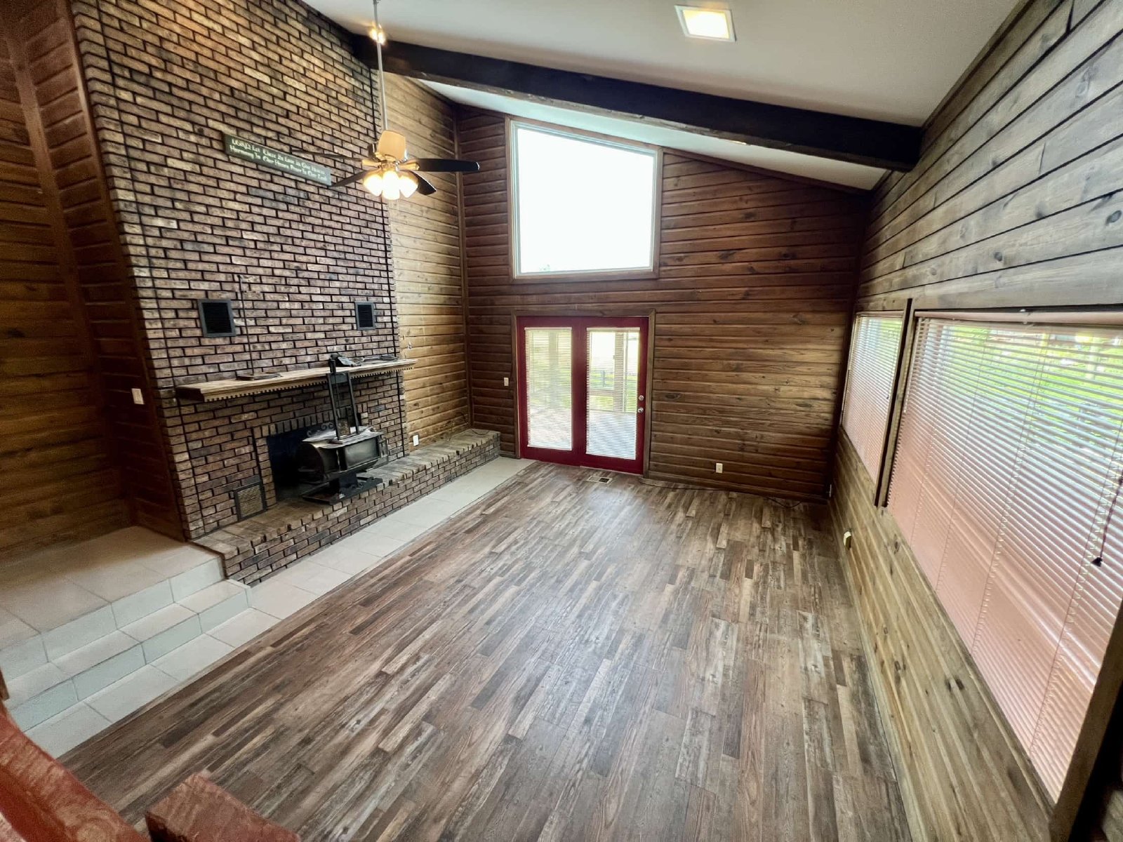 Cabin Style Home on Equestrian Farm *Private Pool* property image