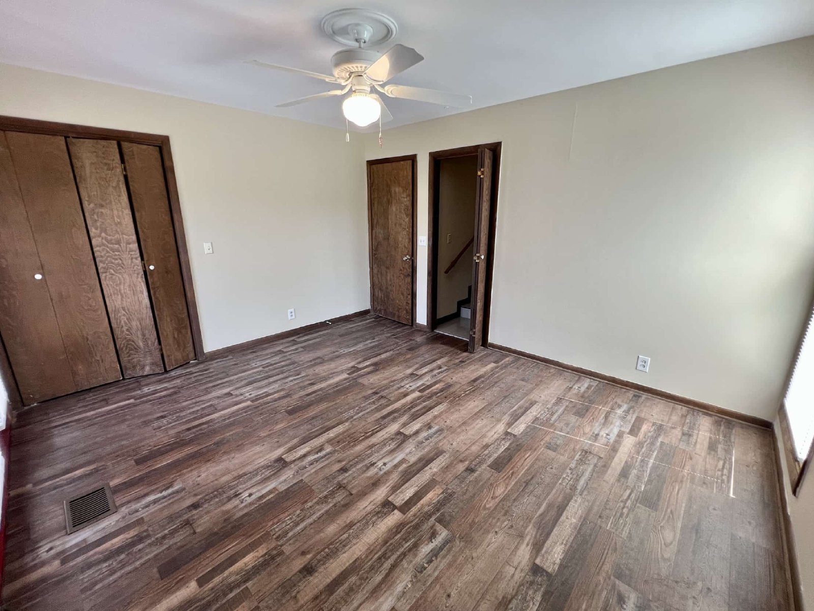 Cabin Style Home on Equestrian Farm *Private Pool* property image
