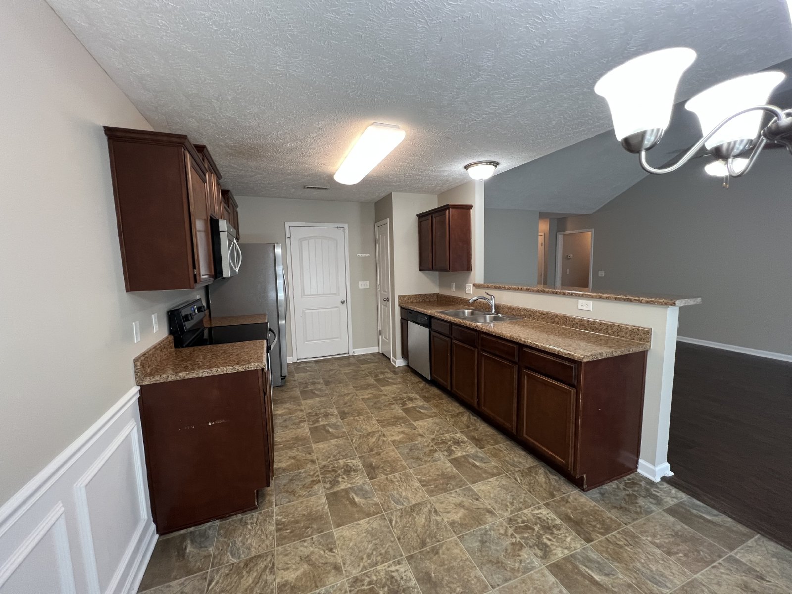 Cute 3 BR 2 Bath home near Christiana! property image