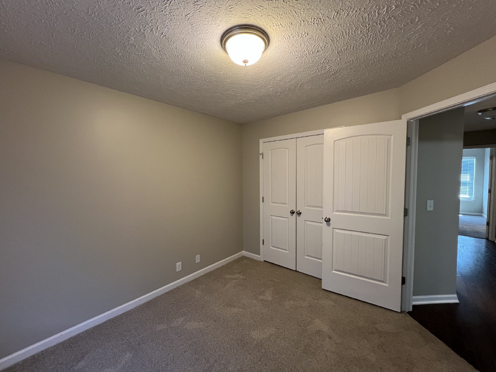 Cute 3 BR 2 Bath home near Christiana! property image