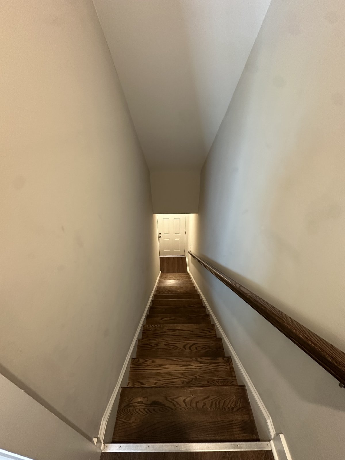 Beautiful 2 Bedroom 2.5 Bathroom Townhome - CHAPEL HILL property image