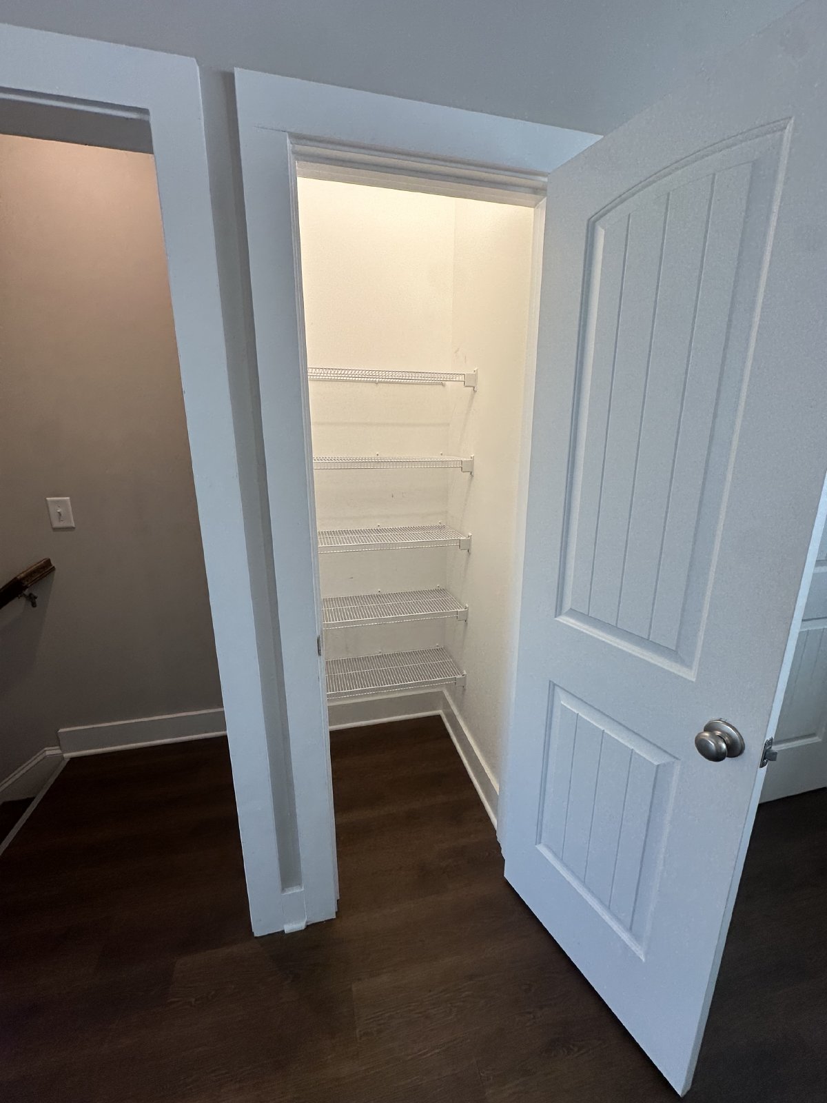 Beautiful 2 Bedroom 2.5 Bathroom Townhome - CHAPEL HILL property image