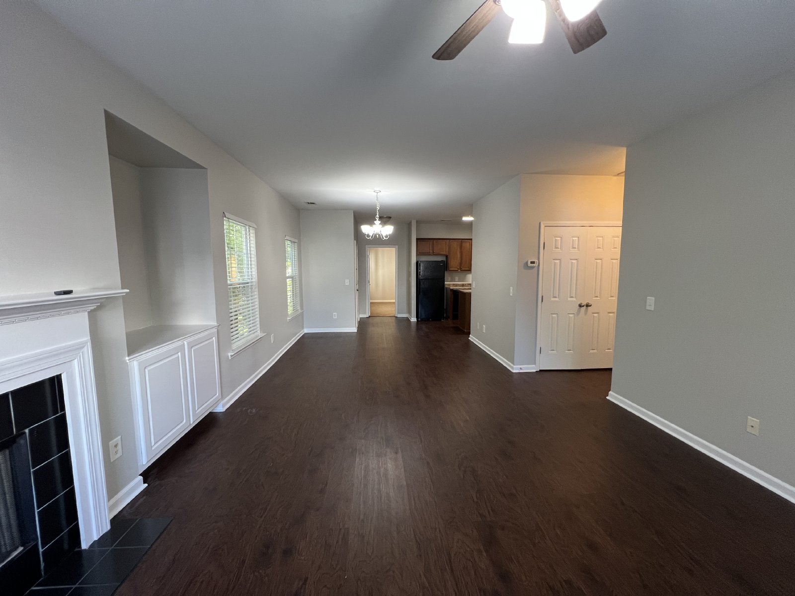 Available Now! 3 BR 2.5 Bath End Unit Townhome in Davidson County! property image