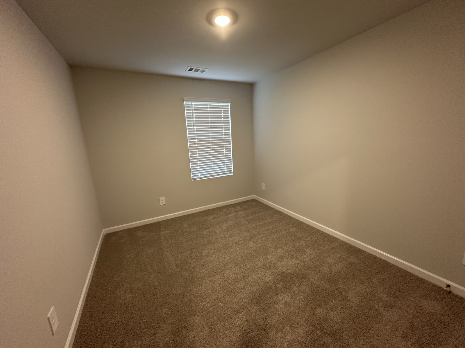 Brand New Build 3 Bed 2.5 Bath Townhome In Lebanon property image