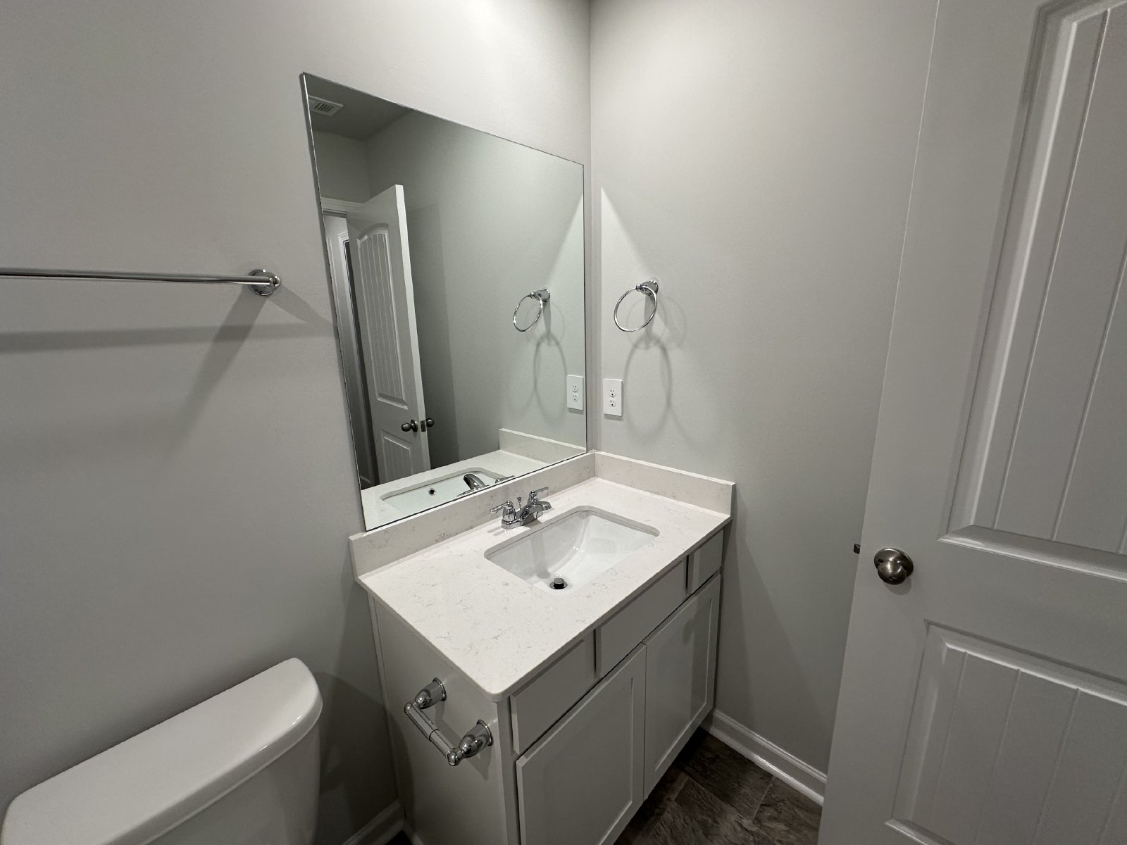 Brand New Build 3 Bed 2.5 Bath Townhome In Lebanon property image