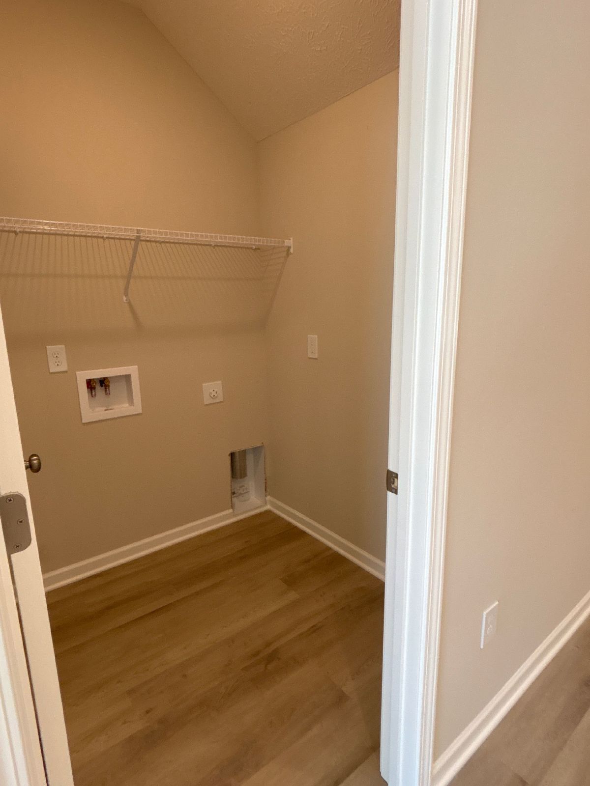 BRAND NEW 4 Bed 3 Bath Townhome Near The Heart Of Shelbyville! property image